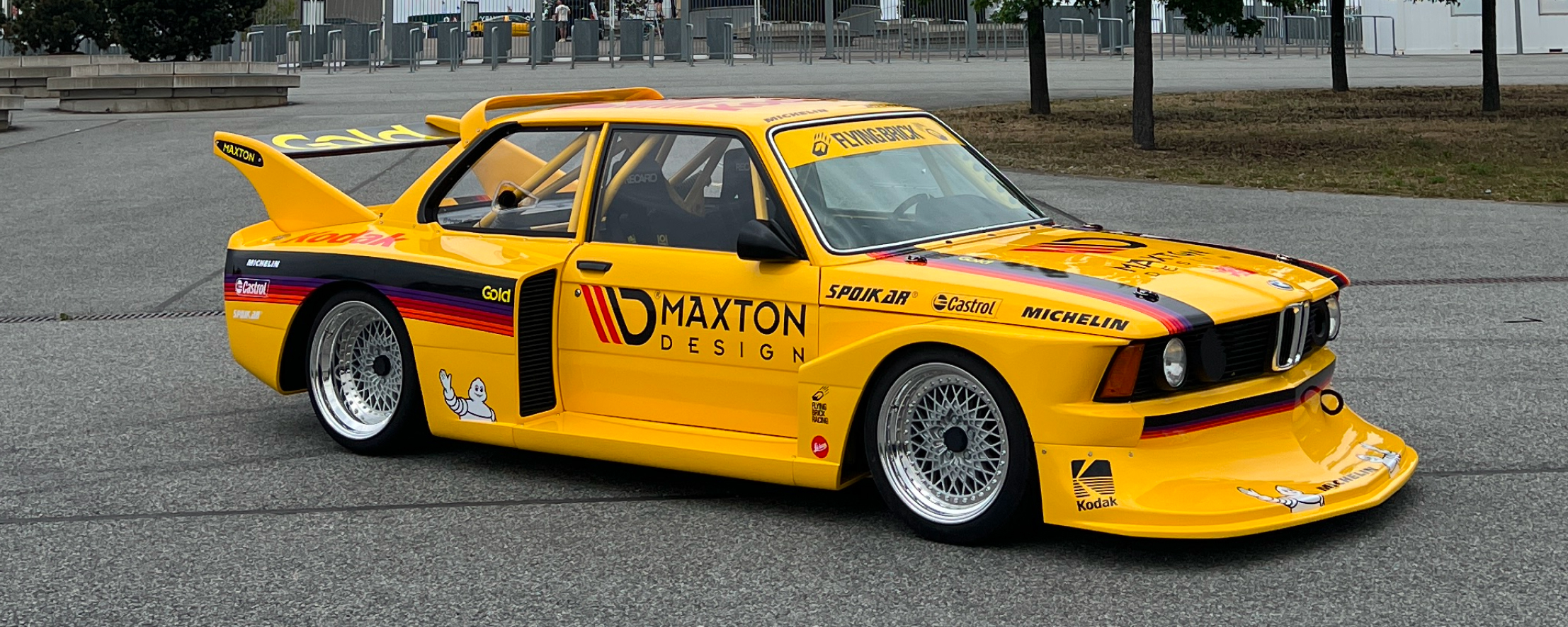 002/Maxton Design - Image 1